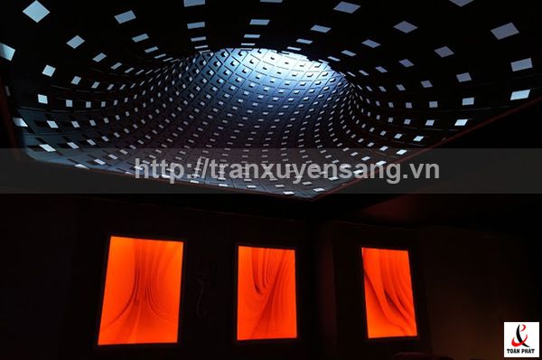 Hình ảnh đèn led đường hầm khi chuyển sang màu đen