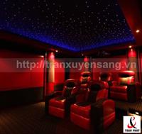 Mẫu trần xuyên sáng phòng chiếu phim gia đình số 1